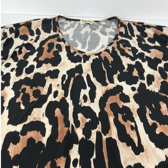 Show Me Your Mumu Women's Carter Tunic in Cheetah Print Short Sleeves Medium - Picture 1 of 10